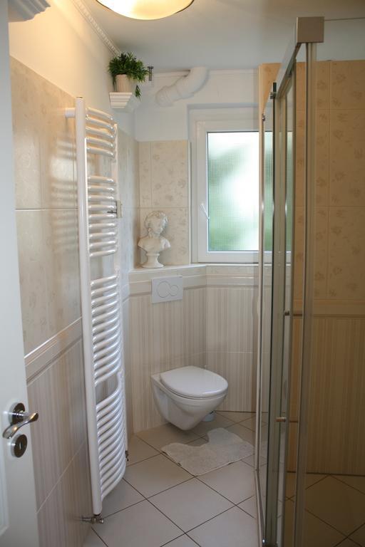 Ferienwohnung Baden Bliss Bagian luar foto