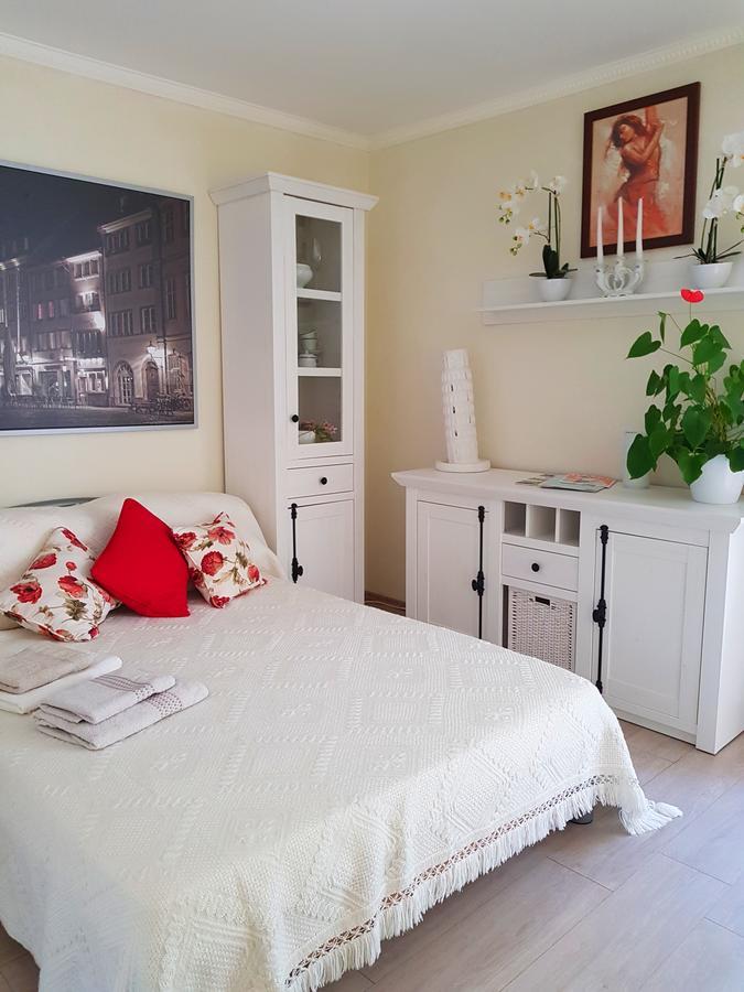 Ferienwohnung Baden Bliss Bagian luar foto