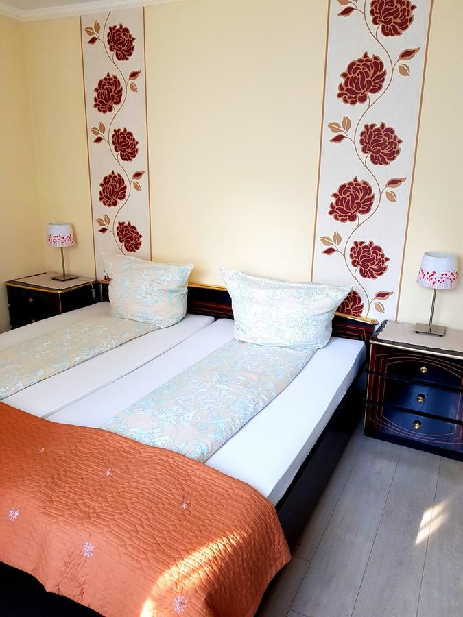 Ferienwohnung Baden Bliss Bagian luar foto
